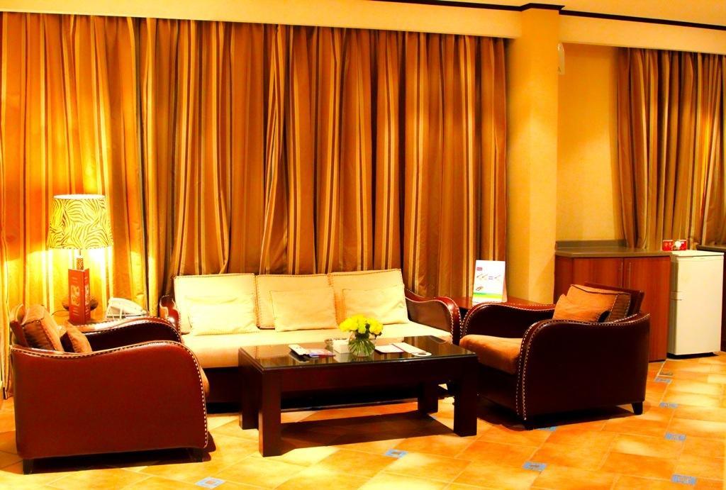 Mercure Value Hotel Рияд Екстериор снимка